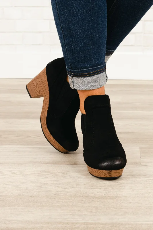 Sew Little Time Booties, Black Sew Little Time Booties, Black
