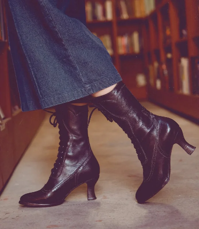 Modern Victorian Lace Up Leather Boots in Black